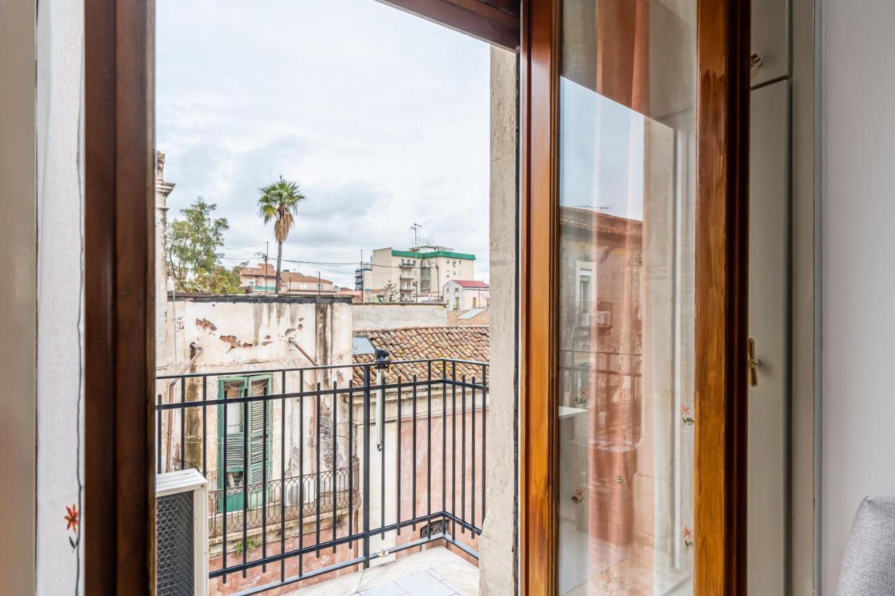 Catania Central And Comfy Apartments Exterior photo
